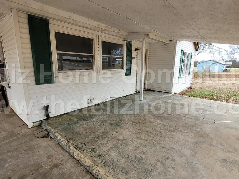 208 Smith St #208S — Photo 2