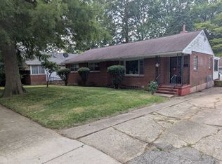 825 Patton Ave, Springfield, IL 62702