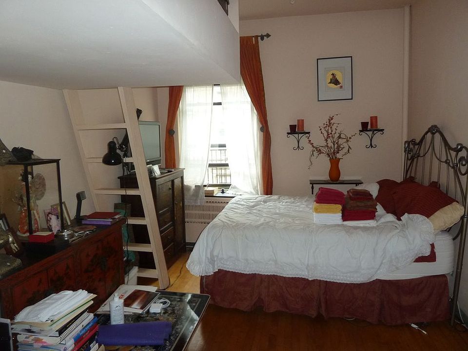 1st image of 310 W 93rd St APT 5A