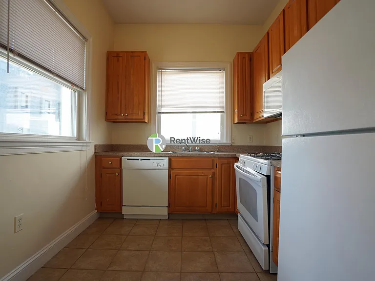 5 Gardner Ter #1 — Photo 14
