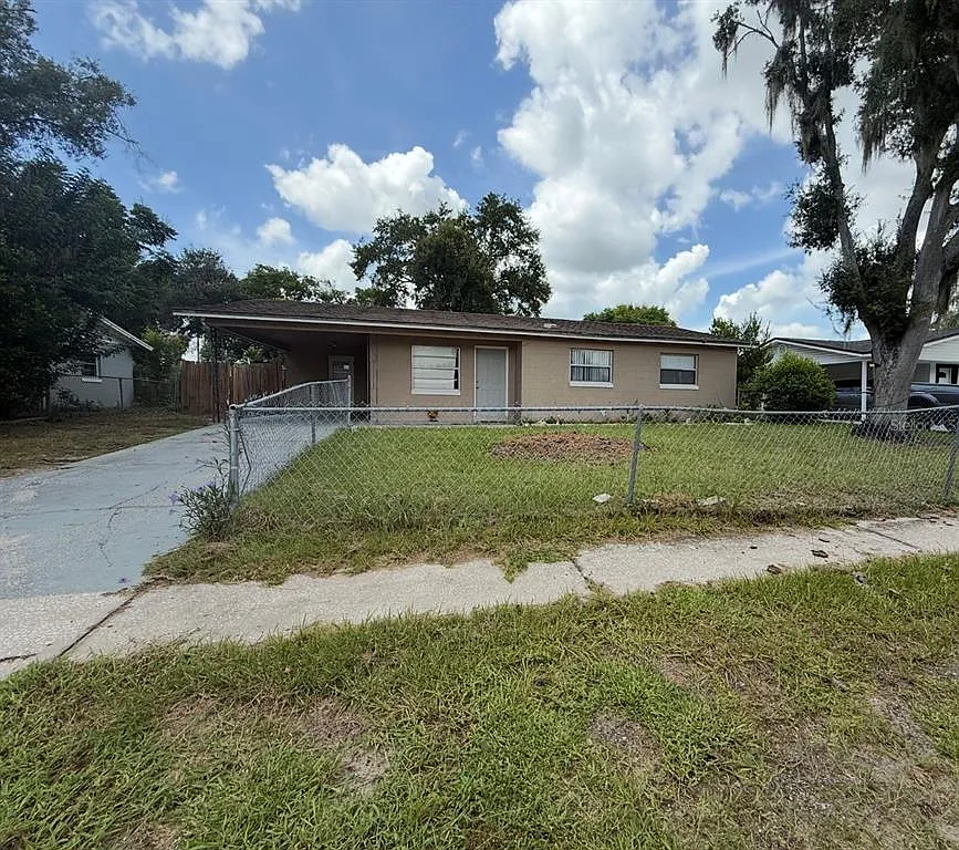 3 bed, 2.0 bath, 1077 sqft, $1,500 — Photo 1
