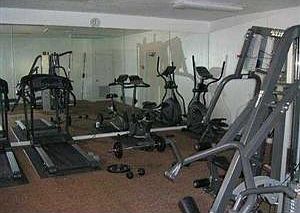 5th image of 437 Exec Ctr Dr APT 210