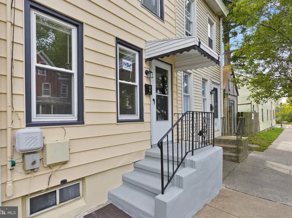 19 Landing St, Trenton, NJ 08611