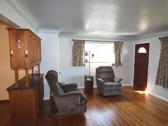 5th image of 2813 Dalton Ave