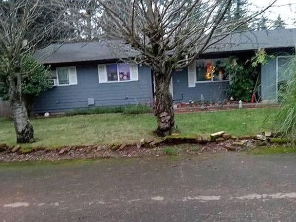 4th image of 19067 SE Caruthers St