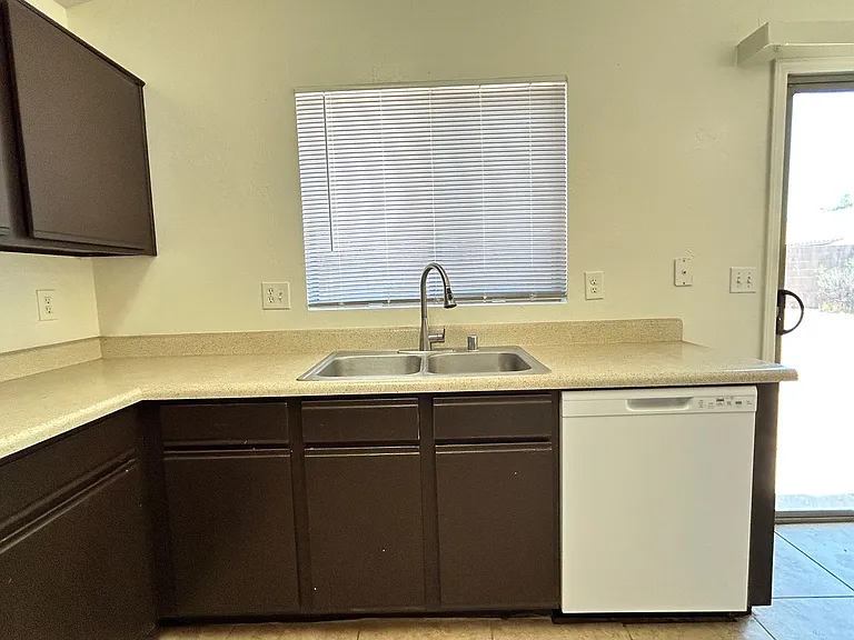 15036 W Calavar Rd — Photo 7