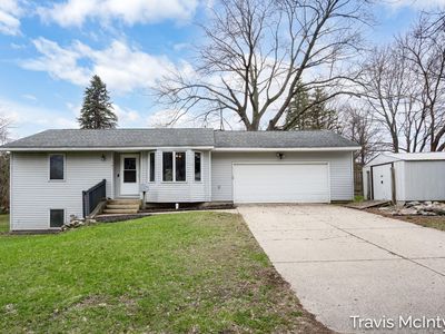 103 W Union St, Greenville, MI, 48838