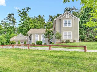 5719 Spring Meadow Ct, Roanoke, VA 24018