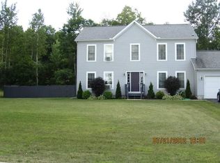 34 Allaire Dr, Saint Albans, VT 05478