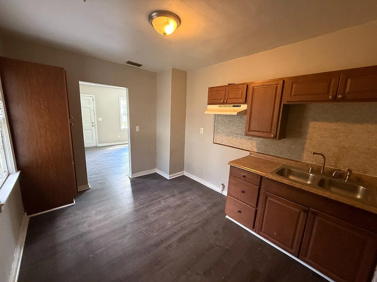 3063 2nd Street Cir — Photo 3
