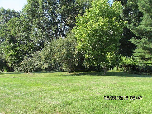 1st image of 146 Applewood Dr