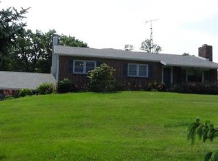 227 Mountain Rd, Newville, PA 17241