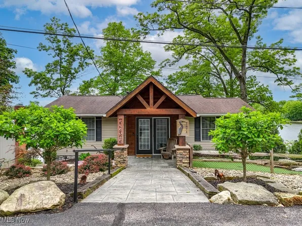 2694 Sandy Lake Rd, Ravenna, OH 44266