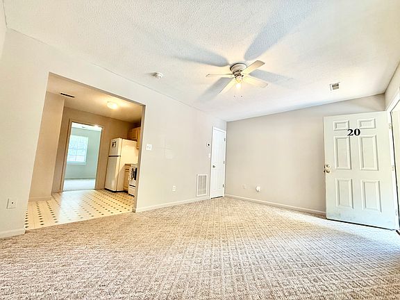2nd image of 102 Carter Sells Rd