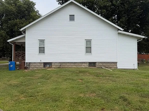 430 E 1400th Ave, Vandalia, IL 62471