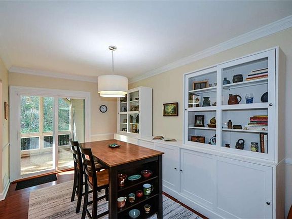 4th image of 2355 Henderson Mill Rd #6