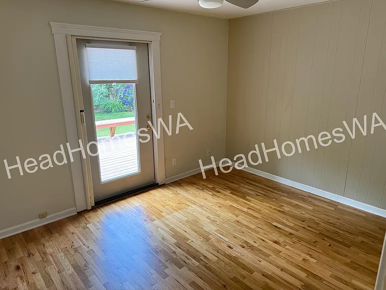 603 Turner St NE — Photo 12