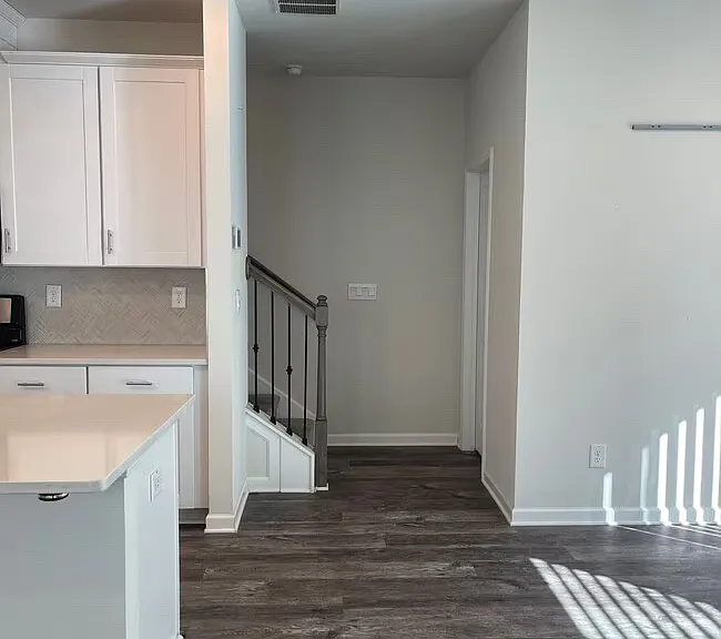 5472 Plain Field Ln — Photo 11