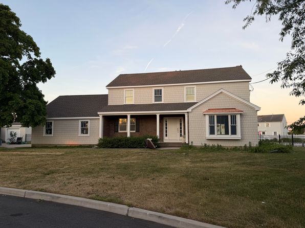 23 Lori Rd