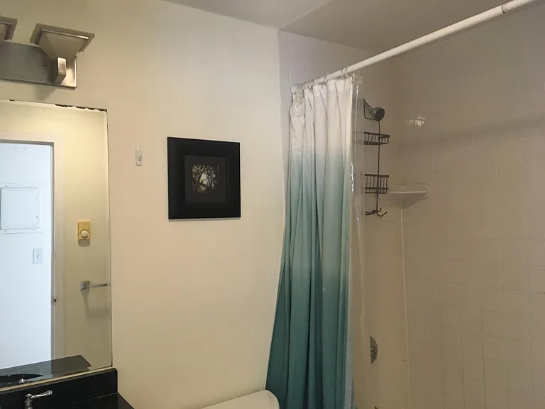 70 Park St #31 — Photo 6