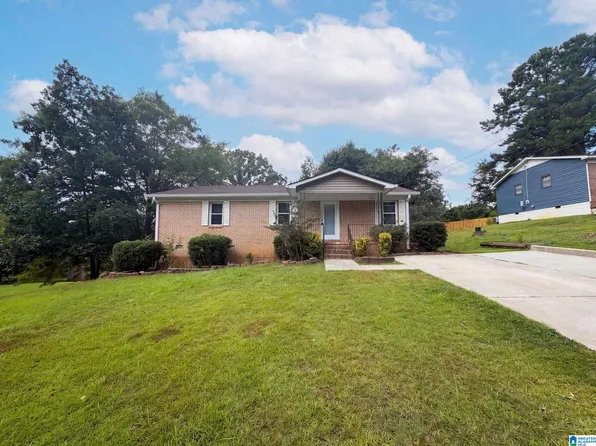 694 Cummins Ave, Bessemer, AL 35023