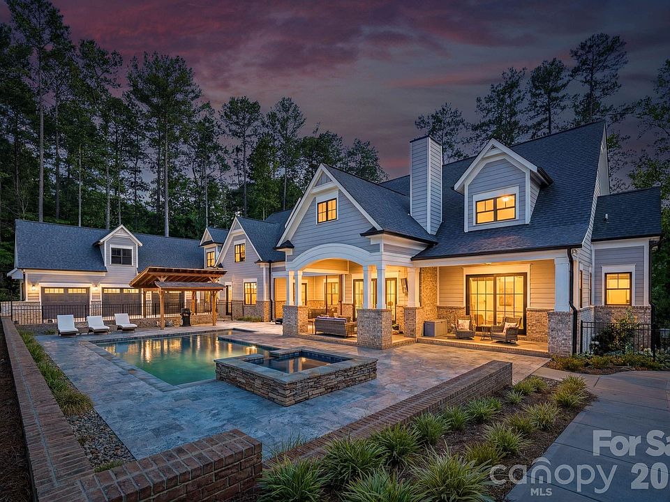 1st image of 117 Doolittle Ln