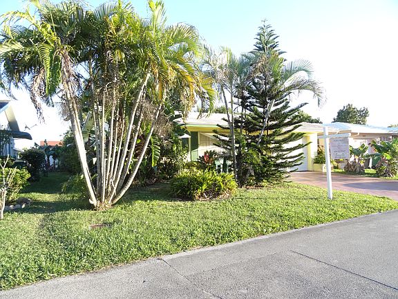 3rd image of 4932 NW 48th Ave