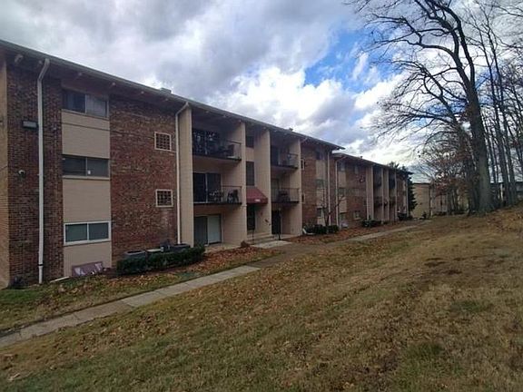 2nd image of 5505 Karen Elaine Dr APT 1003
