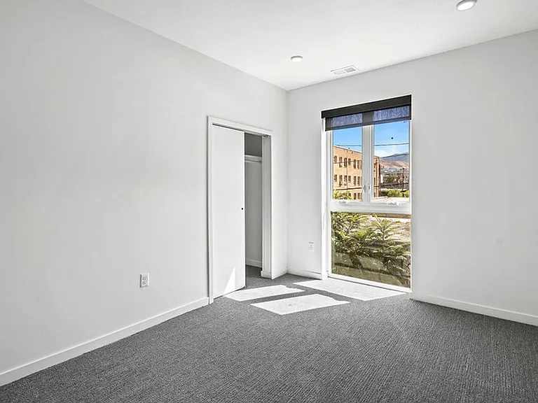 Unit B: Bedroom 2