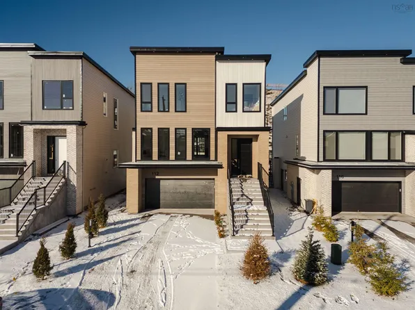 112 Samaa Ct, Bedford West, NS B4B 0Y4