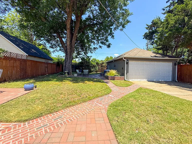 3121 NW 22nd St — Photo 32