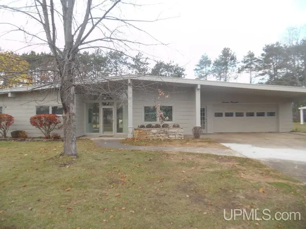 1600 16th Ave S, Escanaba, MI 49829