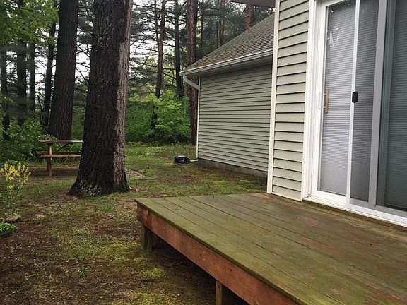 Deck off dining room. Perfect for grilling.