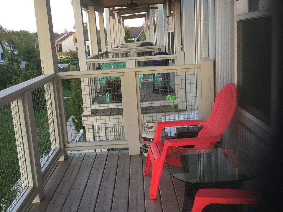 1st image of 2108 Celadon Dr NE