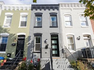 704 4th St SE, Washington, DC 20003