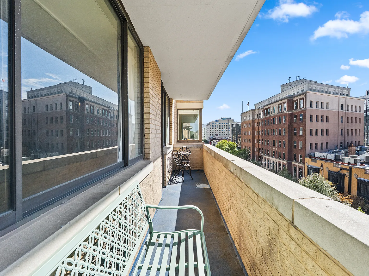 1 bed, 756 sqft, $3,000 — Photo 2