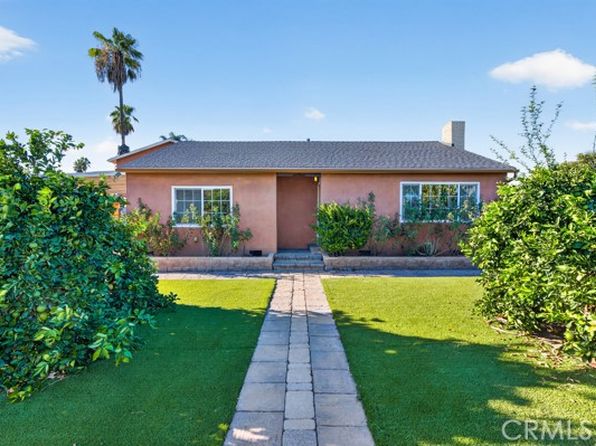 14949 Chatsworth Dr