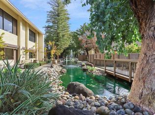 3701 Colonial Dr APT 220, Modesto, CA 95356