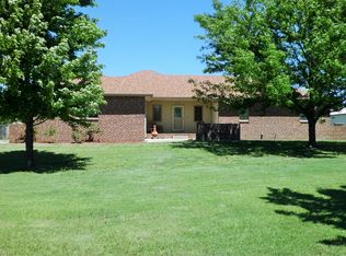 773 E Frisbie Way, Salina, KS 67401