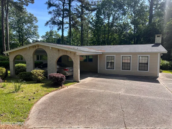 4118 Pineview Cir, Meridian, MS 39305