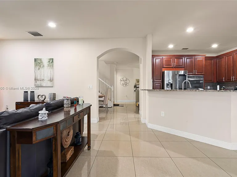 8825 NW 100th Pl — Photo 21