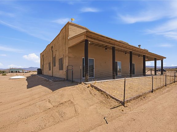 5th image of 10563 N Garrett Drive