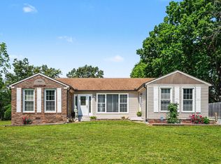 120 Slater St, White Bluff, TN 37187