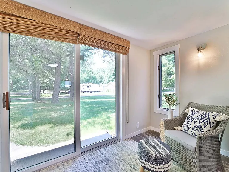 10032 N Long Lake Rd — Photo 18