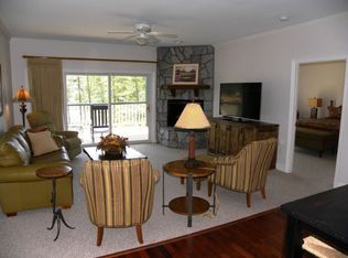 200 Village Dr UNIT 206, Blowing Rock, NC 28605