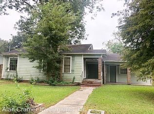 4095 Woodlawn Ave, Beaumont, TX 77703