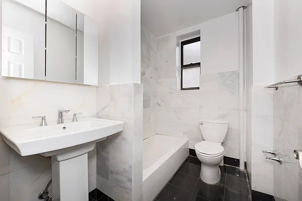 Rented by Compass | media 10