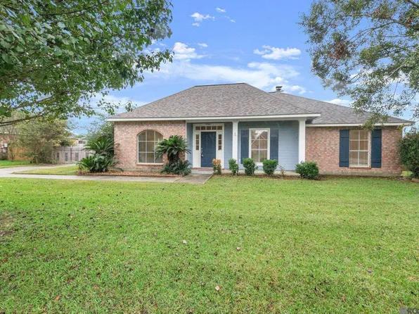 37511 Southwood Village Ave, Prairieville, LA 70769