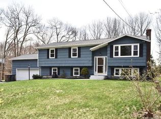 34 Latimer Dr, East Lyme, CT 06333