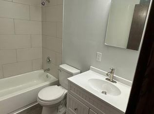 10071 W Congress St #5, Milwaukee, WI 53225